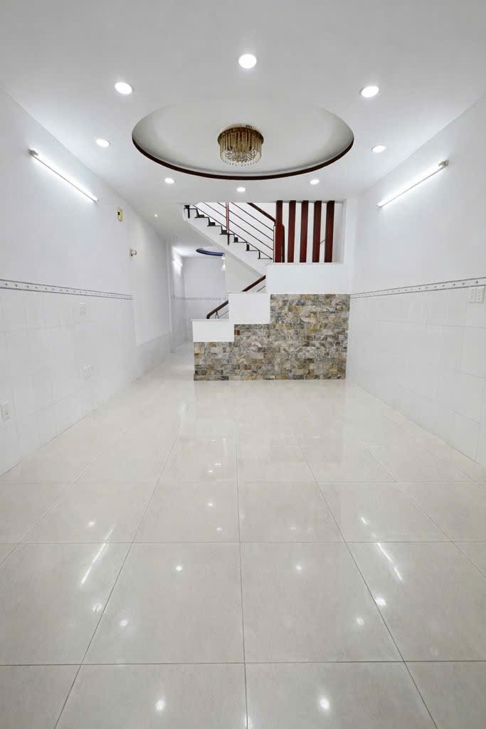 CƯ XÁ PHÚ BÌNH – LẠC LONG QUÂN – NHÀ MỚI 3 TẦNG